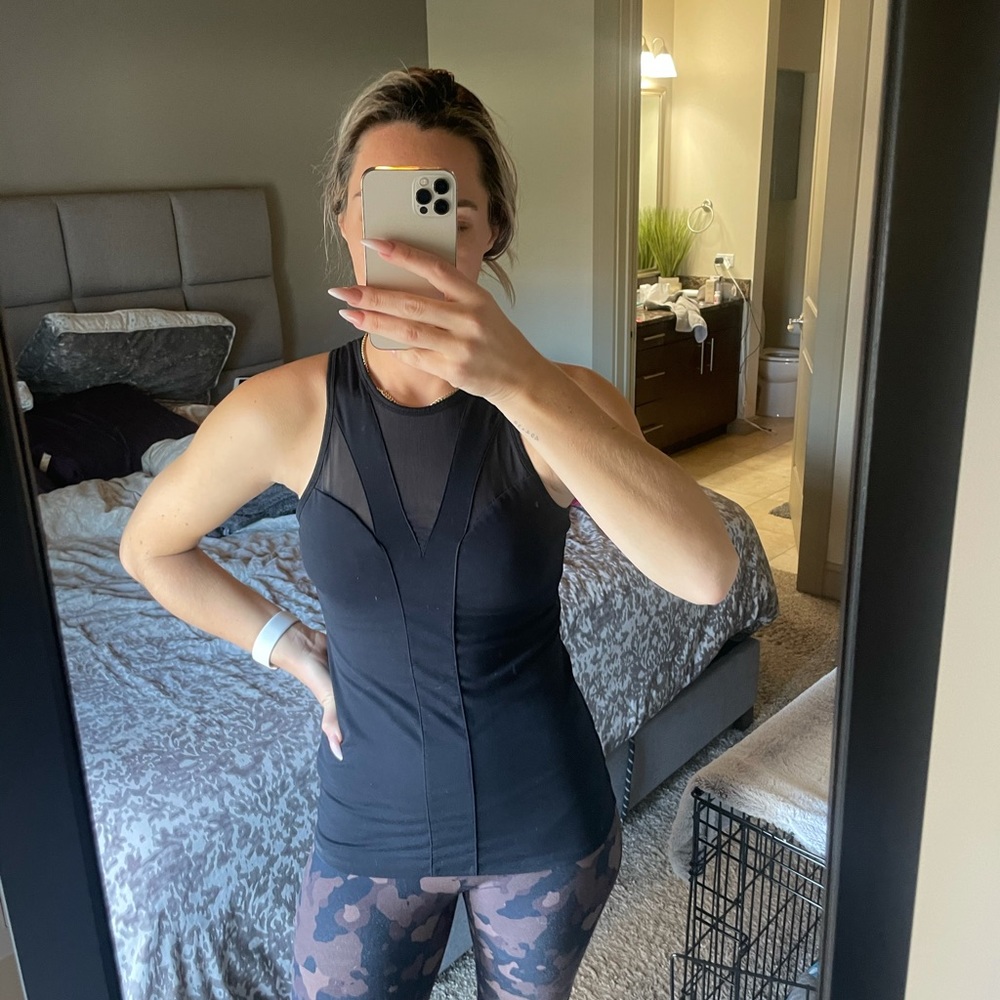 Fabletics Jessi Tank Black